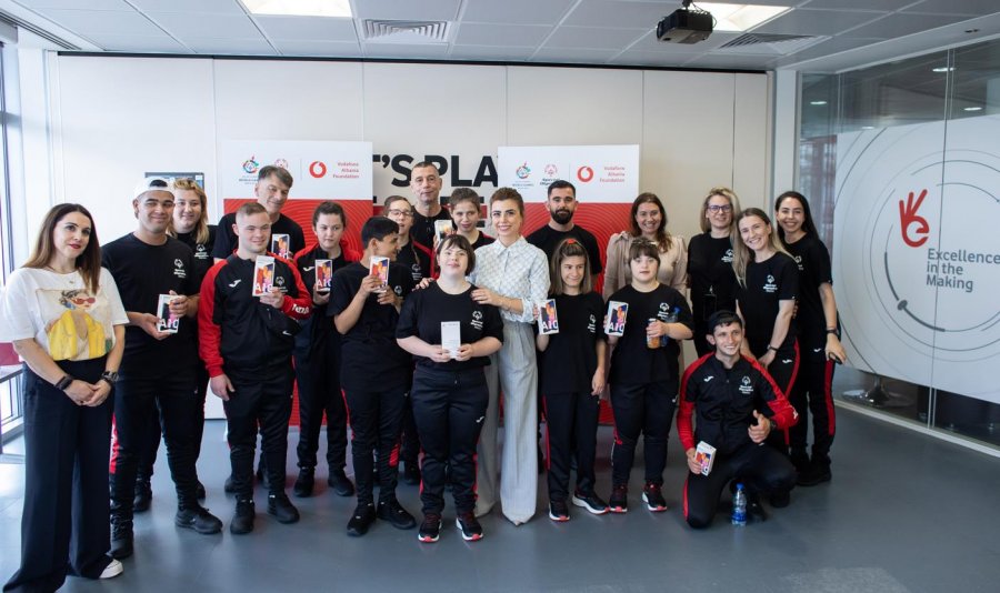 Fondacioni Vodafone Albania mbështet ekipin shqiptar 'Special Olympics Albania' në Lojërat Olimpike Speciale Botërore Berlin 2023