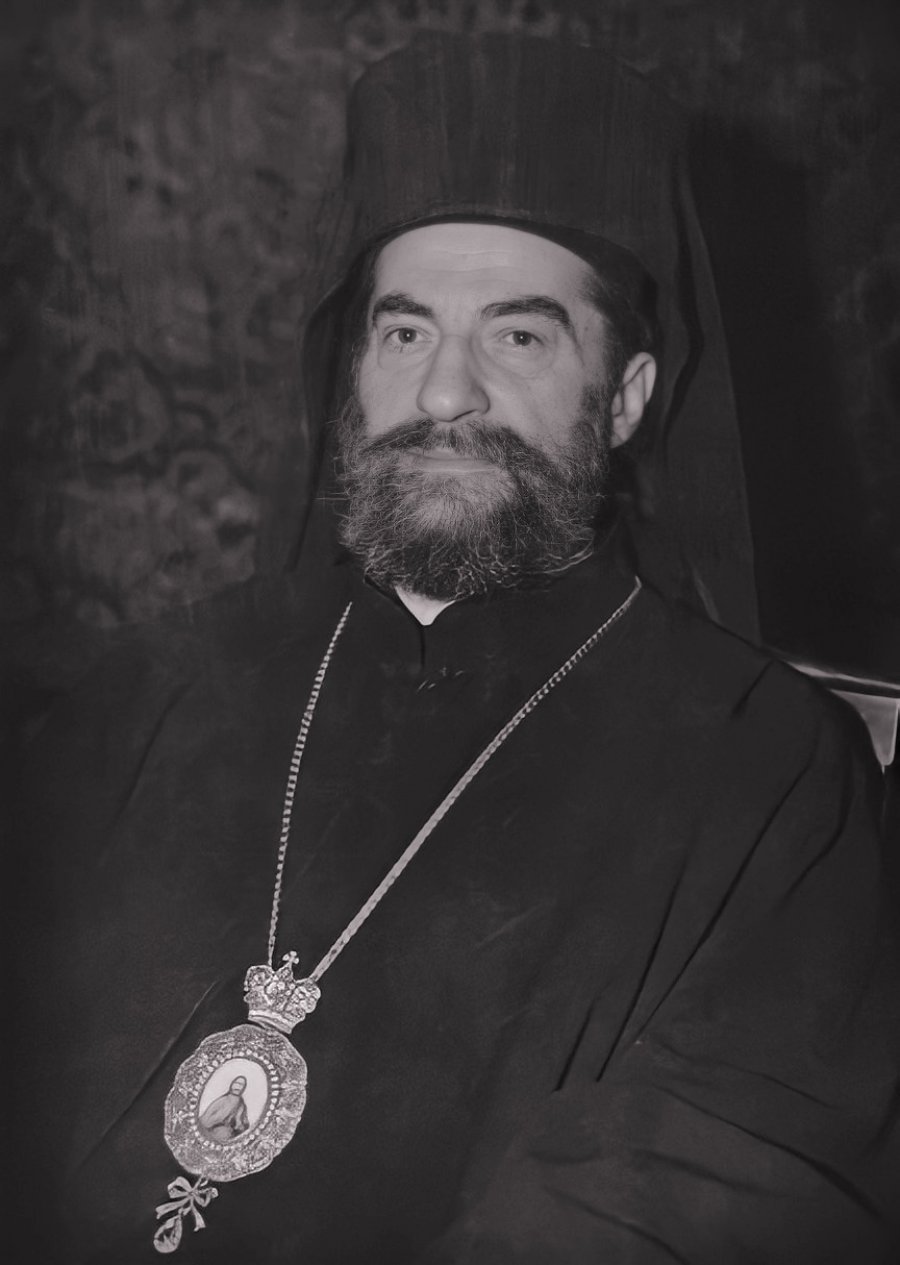 Më 17 qershor 1958, ndërroi jetë kryepeshkopi ortodoks Kristofor Kisi
