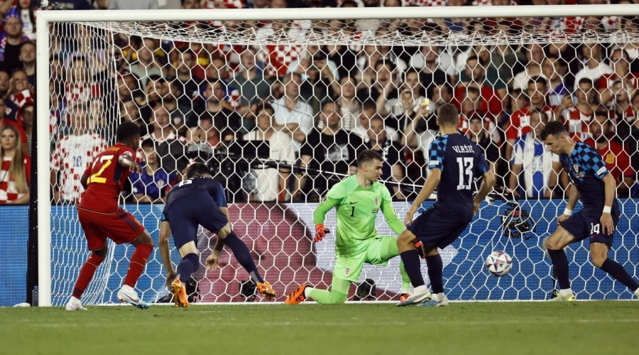 Spanja fiton në ruletën e penalltive, Kroacia humb një tjetër finale