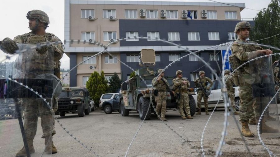 Policia e Kosovës mohon se është penguar nga KFOR-i në Leposaviç