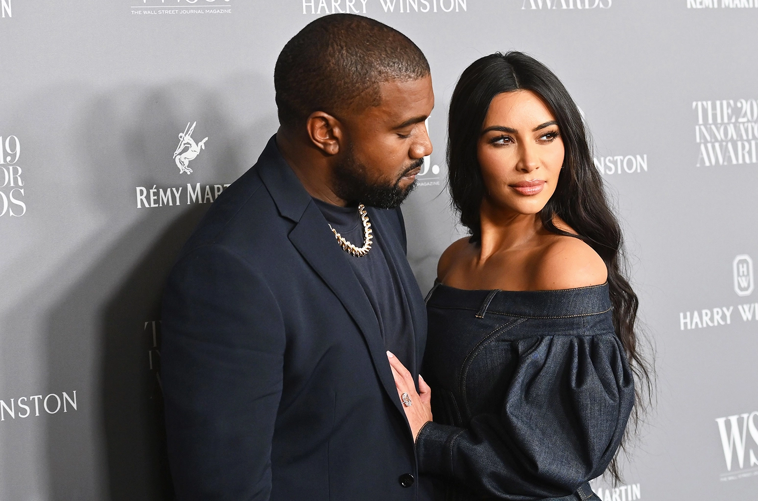 Pavarësisht ndarjes, Kim Kardashian dëfrehet me këngët e Kanye West