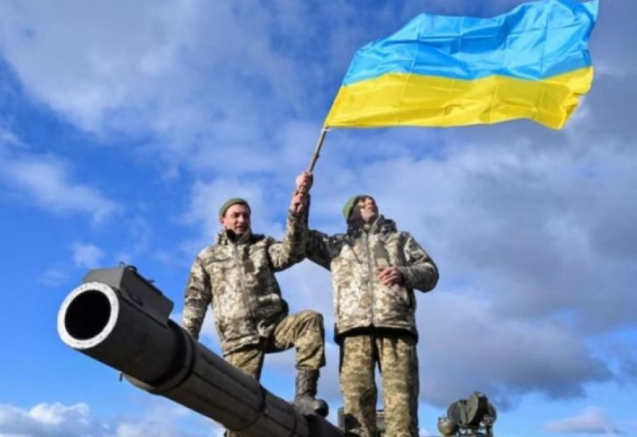 Ukraina pretendon se ka zmbrapsur ofensivën ruse në lindje, mbrojtja: E ndaluam armikun