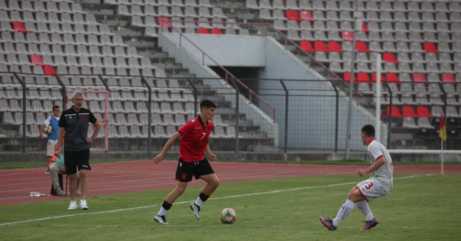Miqësorja e U-17 / Shqipëria, barazim 0-0 me Maqedoninë e Veriut në testin e parë
