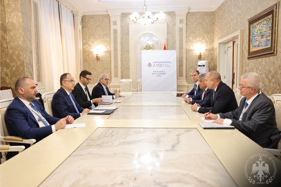 Begaj takohet me Presidentin e Bullgarisë dhe me Ministrin e Jashtëm të Turqisë