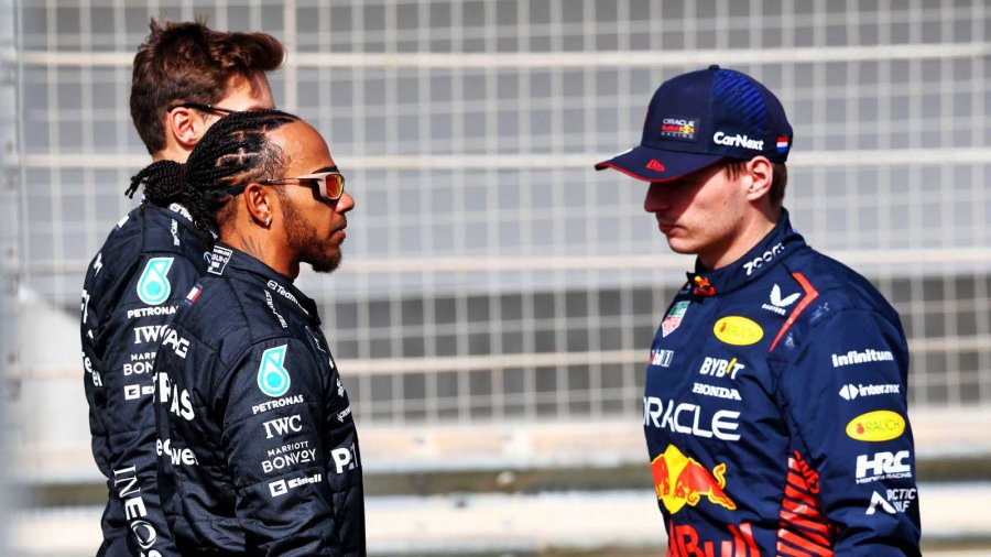 Formula 1/ Hamilton kërkoi ndryshimin e rregullave, reagon Verstappen: Nuk flisje kur fitoje!