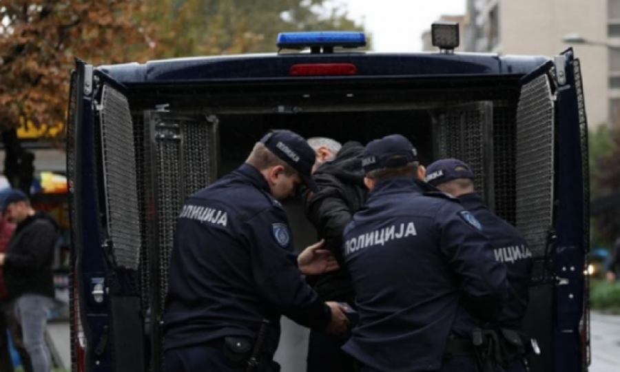 Dyshohet se shiti vajzën e tij të mitur për 3,000 euro, arrestohet serbi