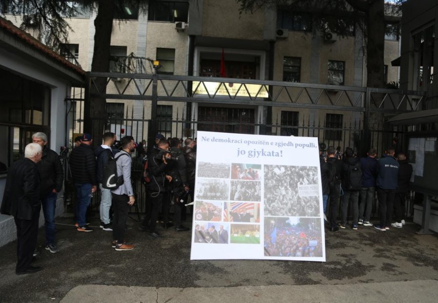 Vendimi i Gjykatës së Apelit që zhduku pluralizmin në Shqipëri
