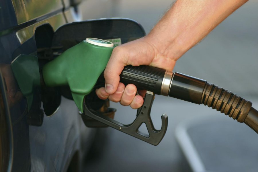 Bordi i karburanteve rrit çmimet e naftës me 4 lekë për litër