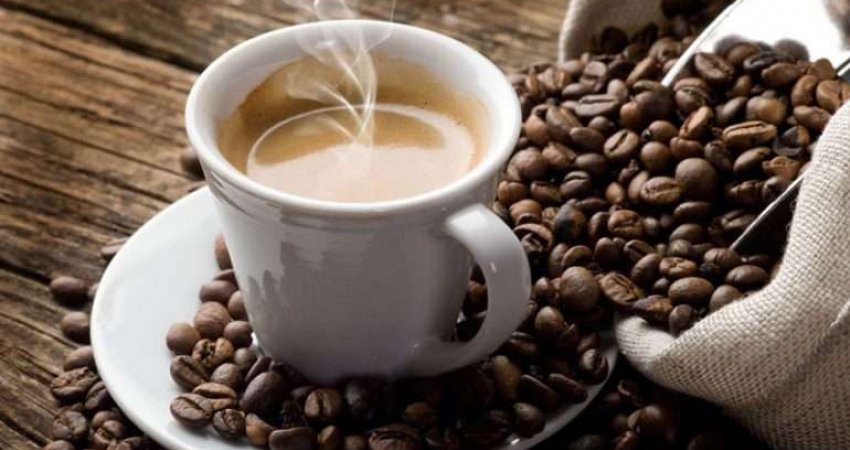 Pirja e kafesë ka shumë përfitime shëndetësore, ul rrezikun e diabetit dhe depresionit