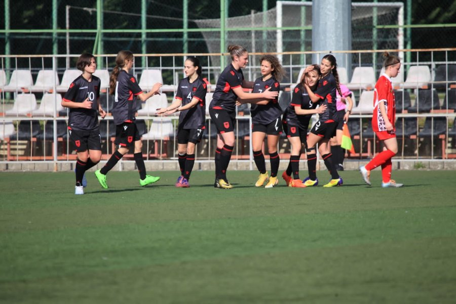 Start fantastik i vajzave kuqezi në turneun 'UEFA Development', Shqipëria fiton bindshëm ndaj Moldavisë