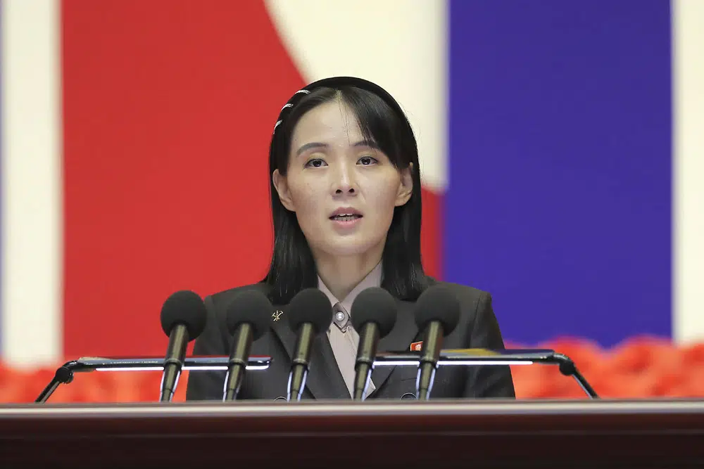 Motra e Kim paralajmëron se Korea e Veriut është gati të reagojë kundër SHBA-së dhe Jugut