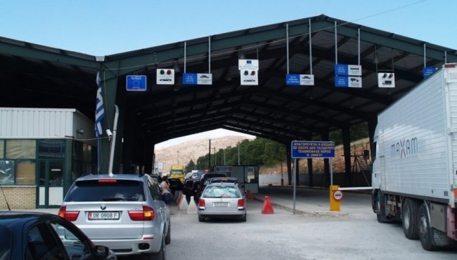 Njoftimi/ Greqia mbyll pikat e kalimit kufitar me Shqipërinë
