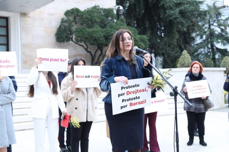 Democrat women’s protest on March 8: 135 women have been murdered during Edi Rama’s governance