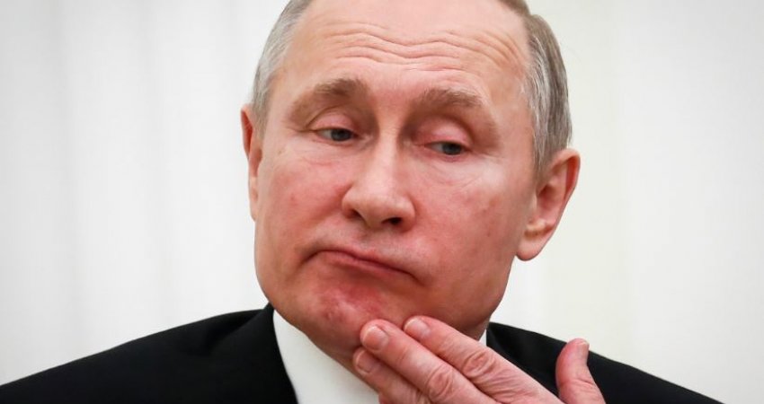 Kremlini “nuk e përjashton” pjesëmarrjen e Putinit në samitin e G20-ës në Indi