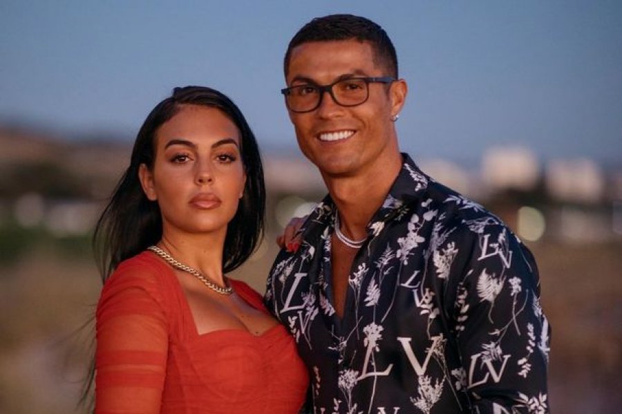 Ronaldo dhe Georgina në krizë? Mediat: Bën ‘shopping’ gjithë ditën, sulmuesi lodhet me modelen