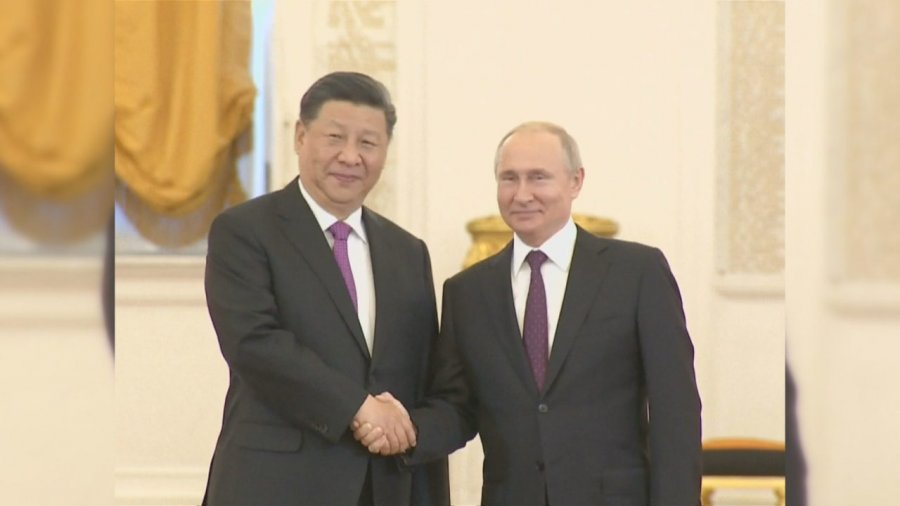 Putin dhe Jinping takohen në Moskë, ‘Miqtë e zemrës’ diskutojnë fatin e luftës