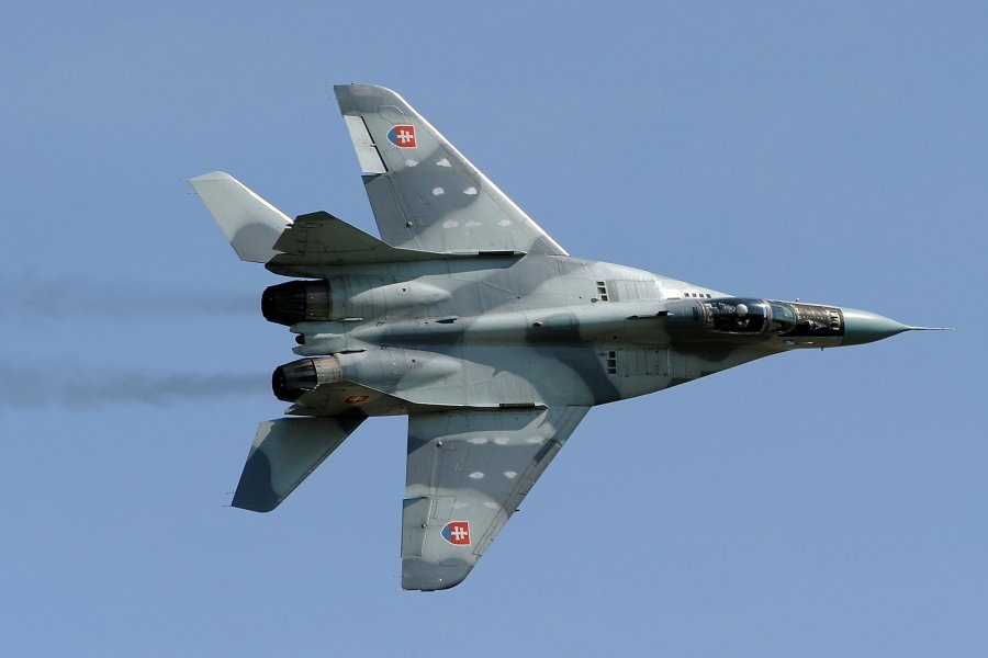 Sllovakia do të dërgojë 13 avionë luftarakë MiG-29 në Ukrainë