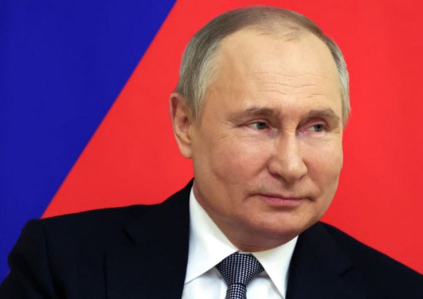 Putin mbërrin në Krime për të festuar 9-vjetorin e aneksimit 