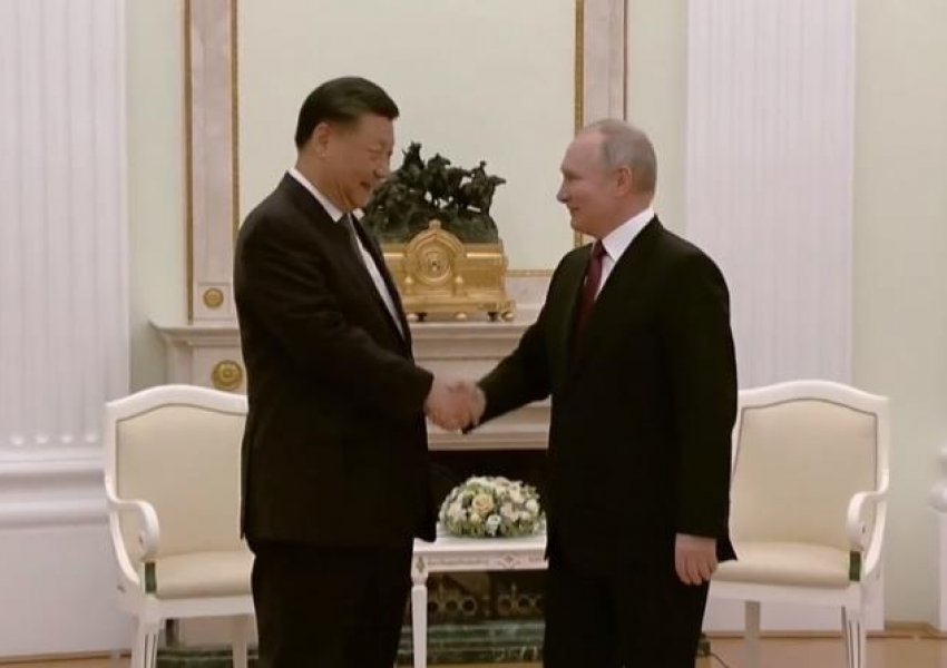 SHBA i kërkon Xi-t që të bëjë presion ndaj Putinit për krimet e luftës në Ukrainë