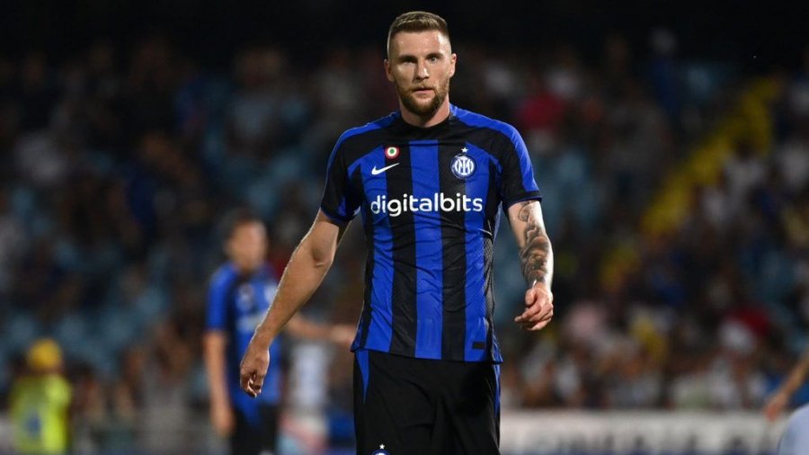 'Kam shumë dhimbje', mbrojtësi i Interit lë kombëtaren dhe kthehet në Milano