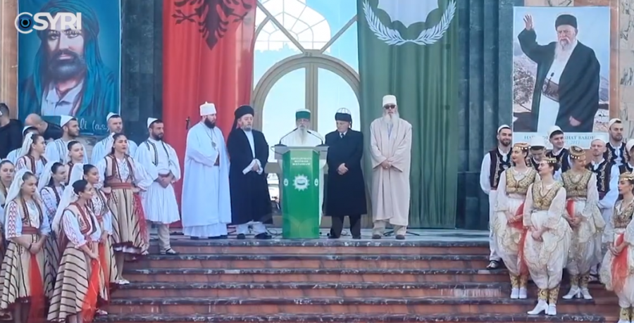 Besimtarët bektashinj festojnë Sulltan Nevrusin, shpresë për të ardhme të mirë