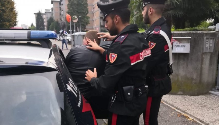 I tradhtoi vetëm gjurma e këpucës: arrestohen hajdutët 'akrobatë', mjeshtra të vjedhjes në Itali