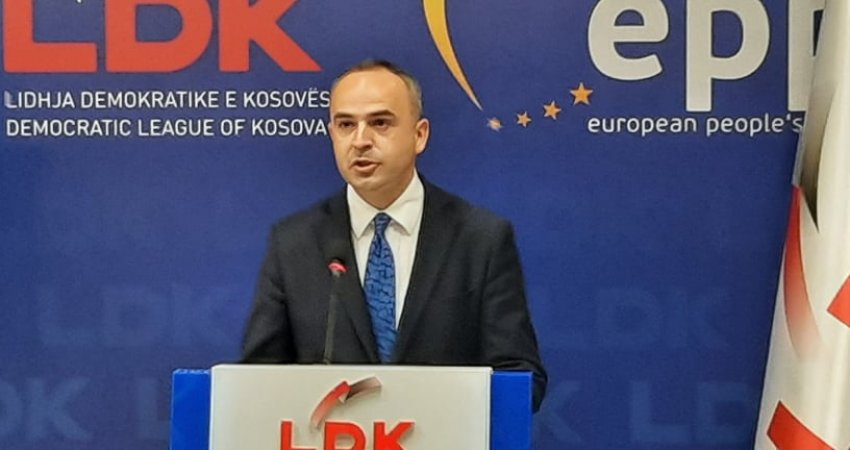 Manaj: Po verifikohen nënshkrimet, ka urgjencë për thirrjen e Kuvendit të Jashtëzakonshëm të LDK-së