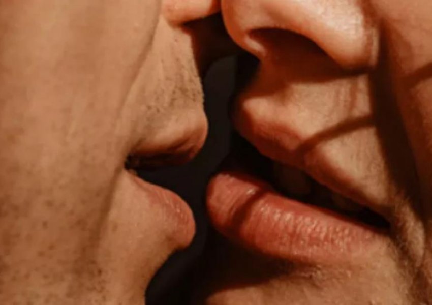 Ooh la la: 15 sugjerime nga marrëdhëniet seksuale të francezëve në 2023