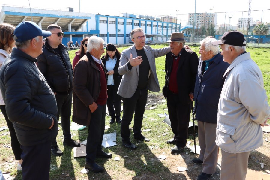 Igli Cara takim me pensionistët: Ju ka munguar përkujdesja dhe vëmendja nga Bashkia e Durrësit