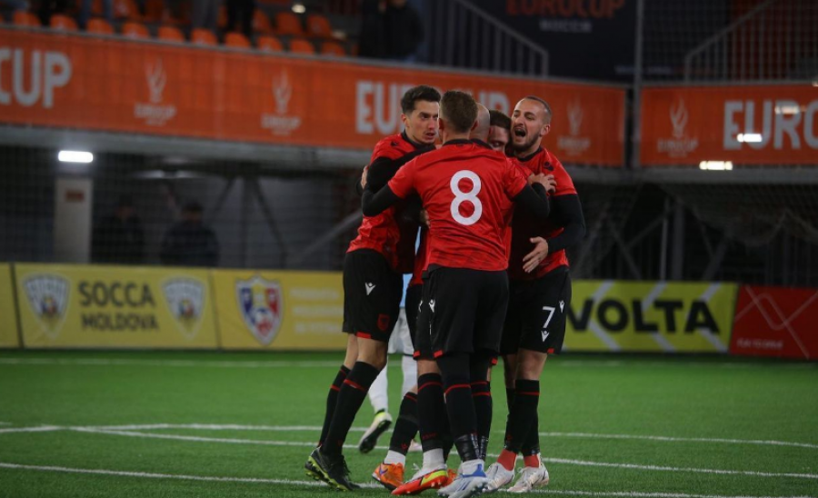 Sukses historik i Shqipërisë në minifutboll, mposht Spanjën dhe kalon në gjysmëfinale të EuroCup