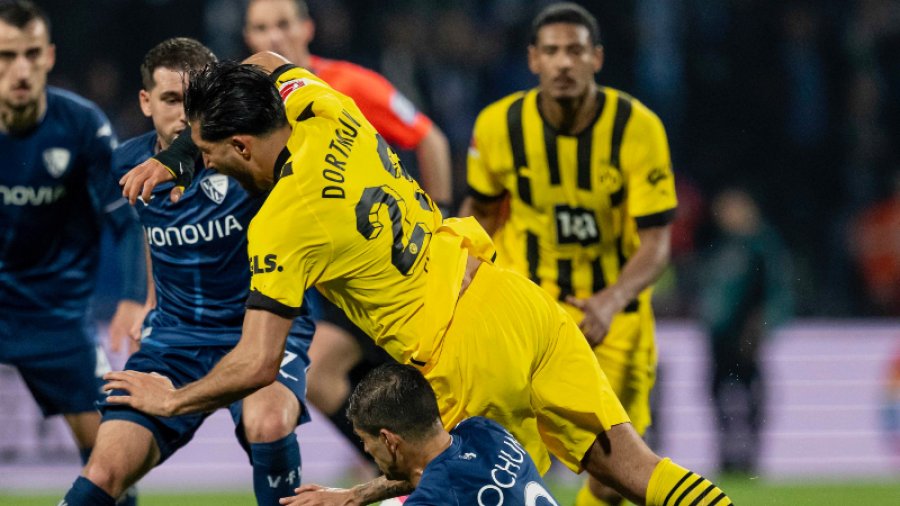 'Jam kërcënuar me jetë', arbitri që nuk i dha një penallti Dortmundit kërkon ndihmën e policisë