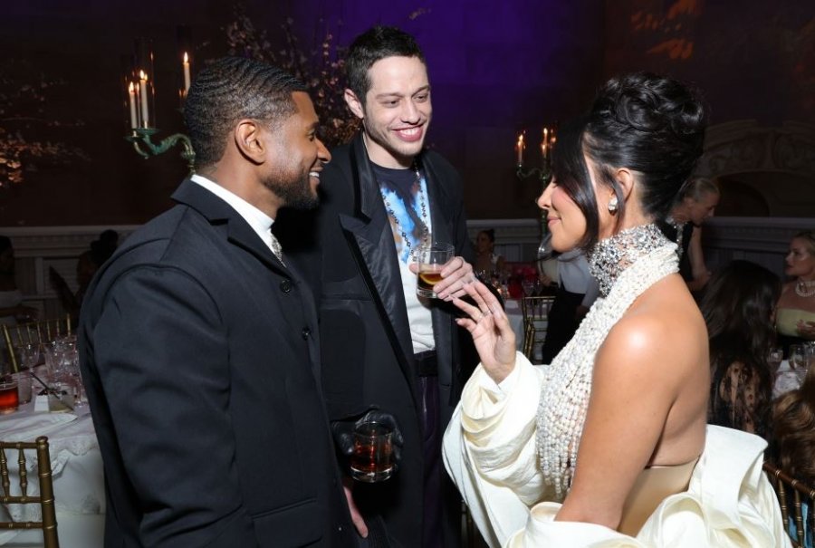 Një vit pas ndarjes, Kim Kardashian dhe Pete Davidson takohen për herë të parë në Met Gala