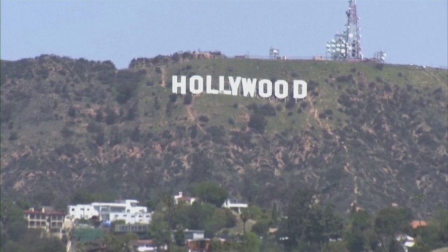 Kaos në Hollywood, greva e skenaristëve dhe tekstshkruesve mbyll spektaklet