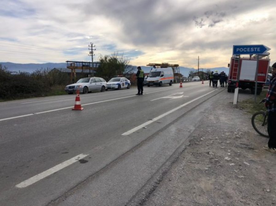 Aksident në aksin Kapshticë-Bilisht, makina del nga rruga, një i plagosur