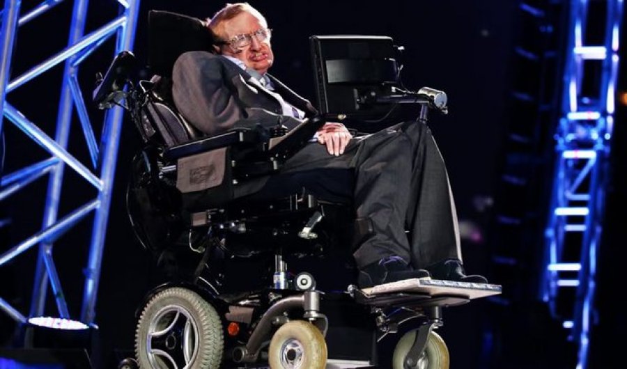 Parashikimi i zymtë i Stephen Hawking mbi inteligjencën artificiale