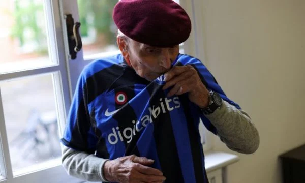 Tifozi 100 vjeç: Do ta jepja pensionin tim që Interi ta eliminojë Milanin