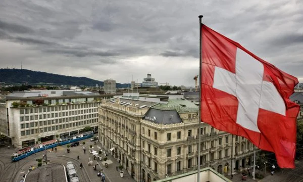 Befason Zvicra: Mban mbi 8 miliardë rezerva të Bankës Qendrore të Rusisë