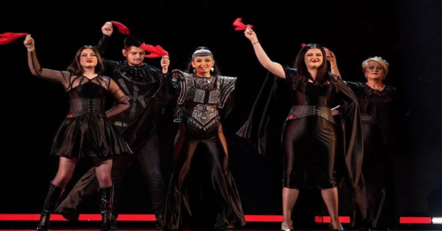 Sot finalja e madhe e 'Eurovision 2023' në Liverpool, të huajt të fiksuar me këngën shqiptare