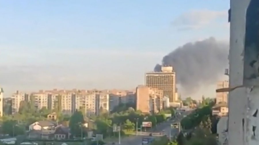 Shpërthime të mëdha raportohen në Luhansk të pushtuar nga Rusia