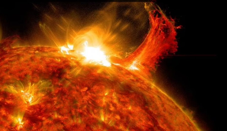 NASA mund të paralajmërojë vetëm 30 minuta para se një stuhi diellore vrasëse të godasë Tokën