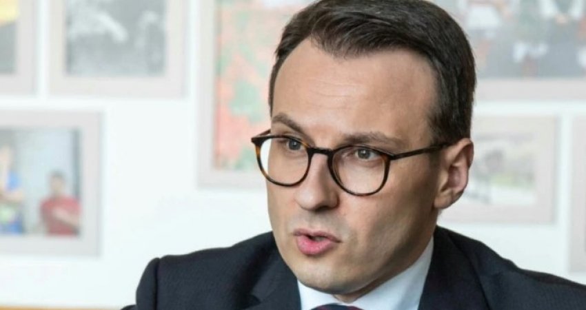 Petkoviq i reagon Velës: Jeni bërë zëdhënës i opozitës serbe