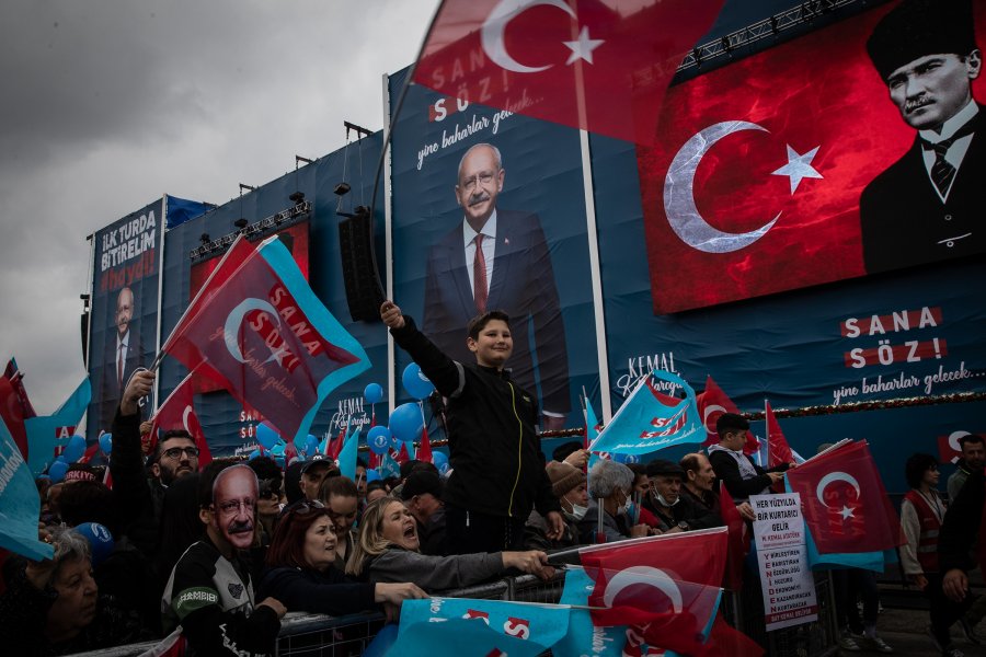 Turqit në Shqipëri votuan masivisht kundër presidentit Erdogan