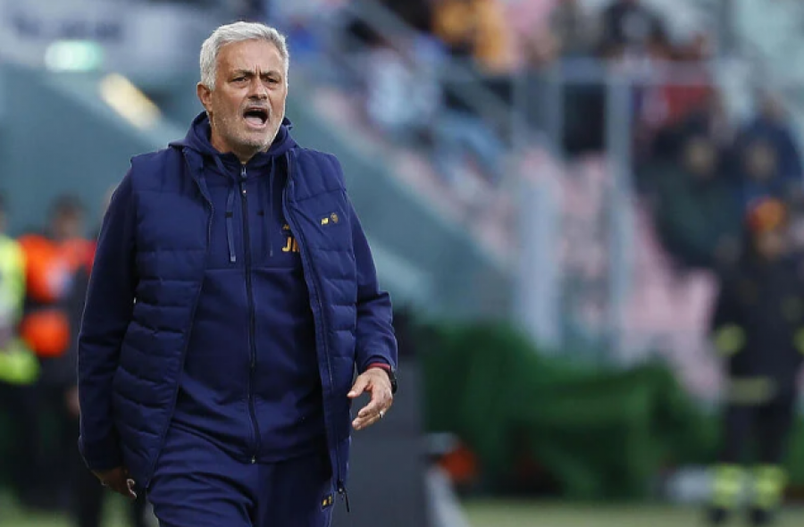 Lojtari i Bayer Leverkusen kritikon taktikat e Mourinhos: Është turp për futbollin që Roma kaloi në finale