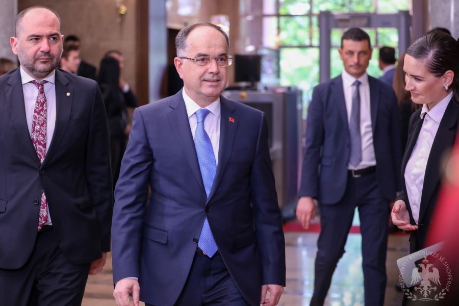 Presidenti Begaj në ceremonitë e inaugurimit të Presidentit të ri të Malit të Zi, Jakov Milatoviç