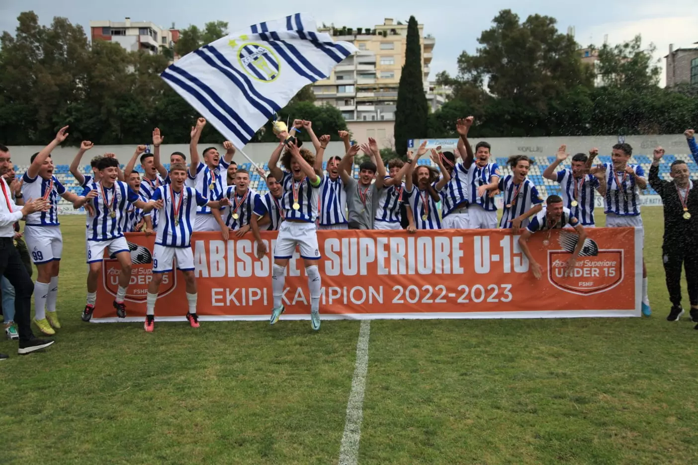 Tirana U-15 shpallet kampione e Superiores për sezonin 2022-2023!
