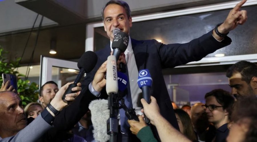 Fitorja bindëse, VOA: Mitsotakis nuk pranon koalicion, kërkon zgjedhje të reja