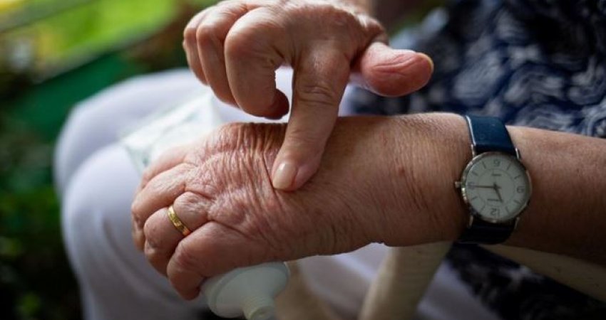 Ilaçi i ri i antitrupave monoklonal mund të trajtojë artritin reumatoid