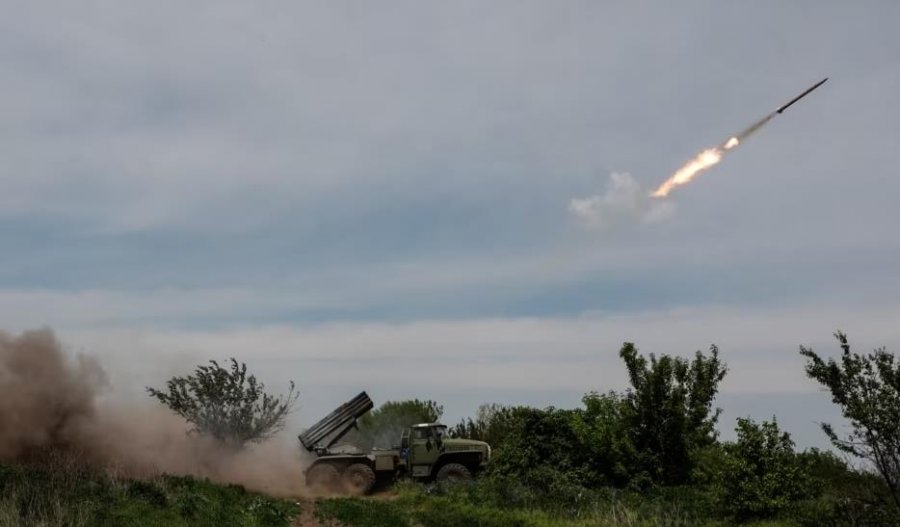'20 raketa në 24 orët e fundit'/ Raportohen sulme me dronë në të gjithë Ukrainën