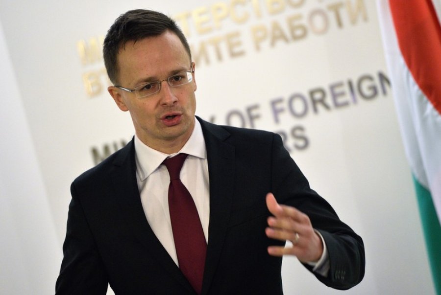 Hungaria vazhdon të bllokojë lëshimin e fondeve ushtarake të BE për Ukrainën