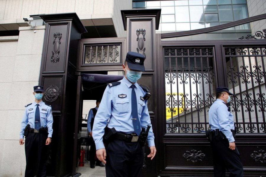 Kina ekzekuton tre burra të akuzuar për abuzim me të mitur